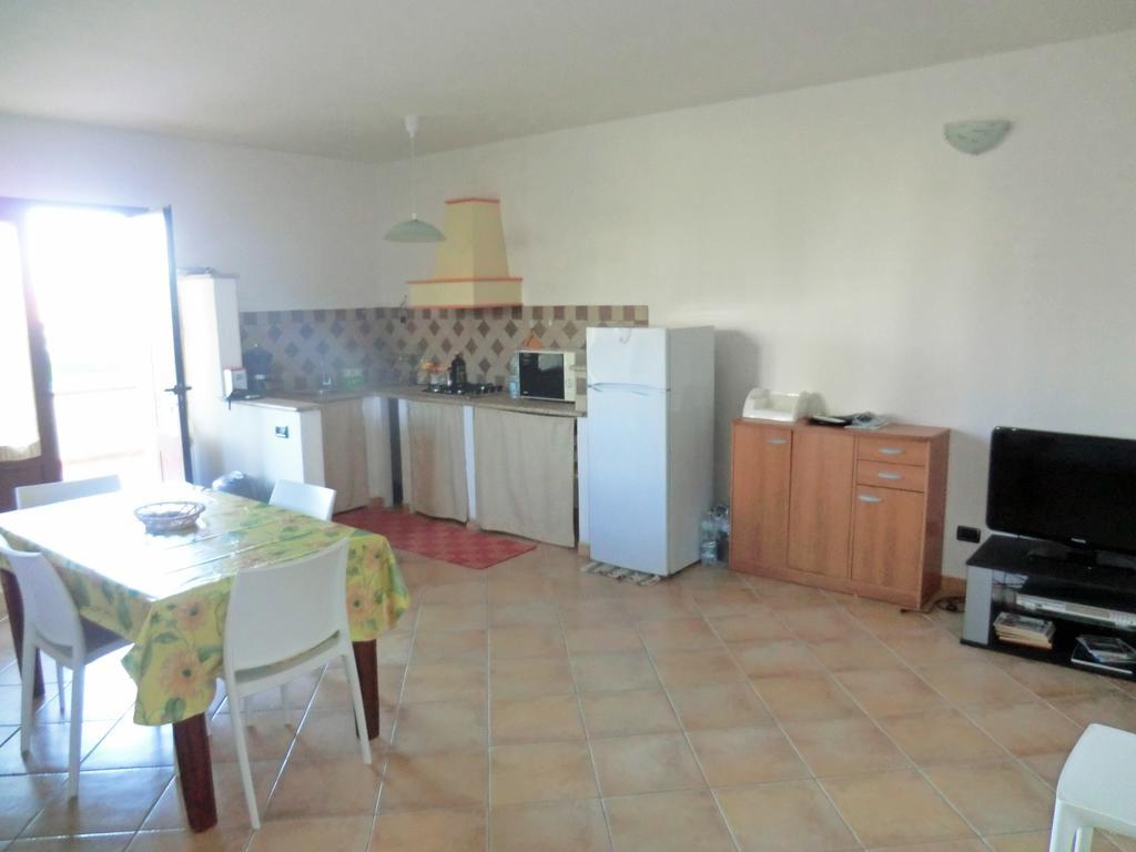 Appartamenti Torre Di Bari Bari Sardo Buitenkant foto